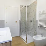 Apartament Shanti *